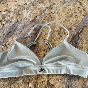 ALO Yoga Women's Soft Gray Sports Bra